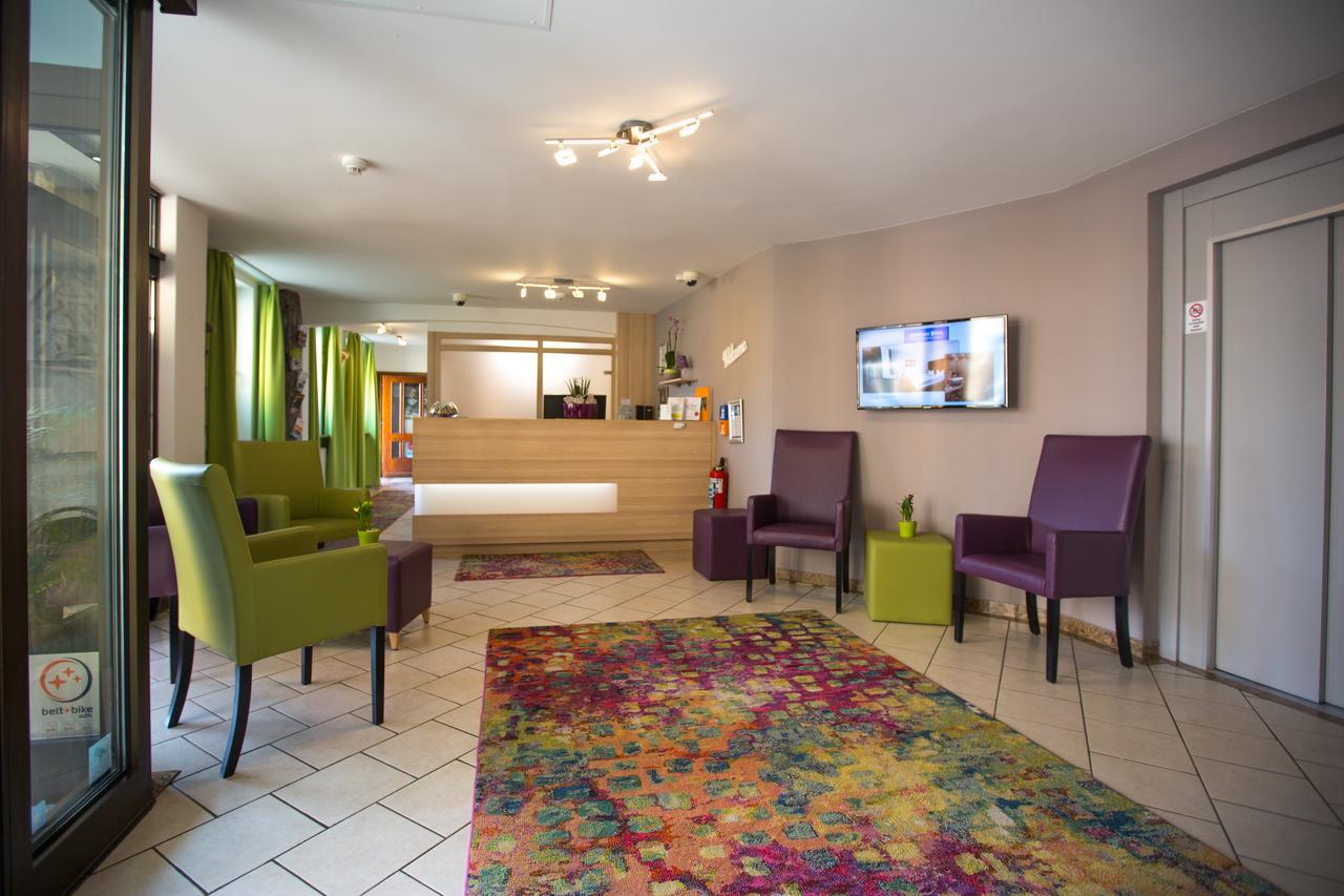 קנדל Hotel Zur Pfalz מראה חיצוני תמונה